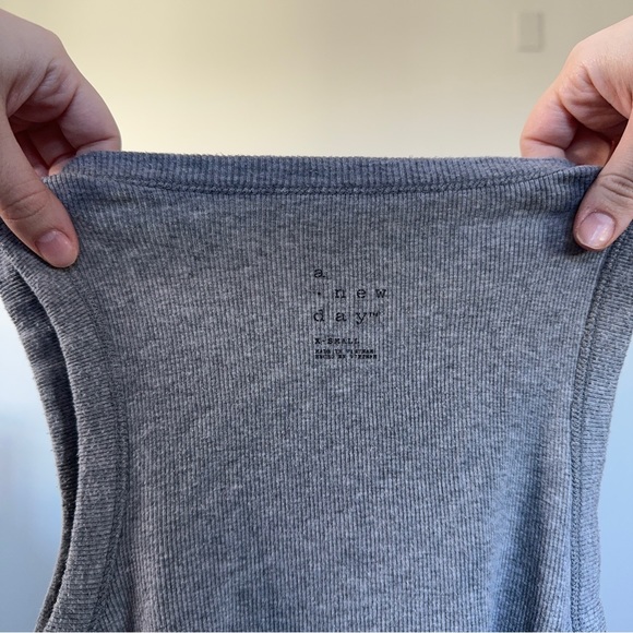 ANew Day Gray Rib Knit High Neck Tank Top - Picture 5 of 7